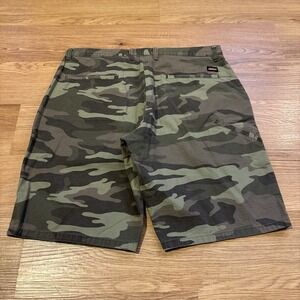 Dickies Mens Relaxed Fit Camo Cargo Shorts Green Ripstop Cotton Size  34